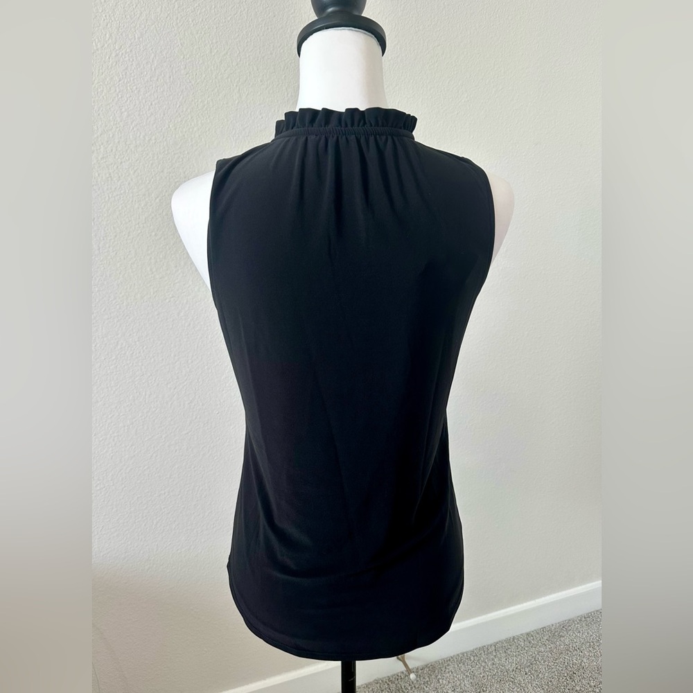 WHBM Button Front Sleeveless Top Tank Ruffle Collar~Size XS 🌻 NWT! - Picture 3 of 4